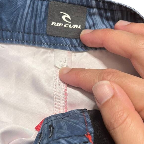 Rip Curl multi color stripes color block board shorts size 23 - Picture 3 of 3